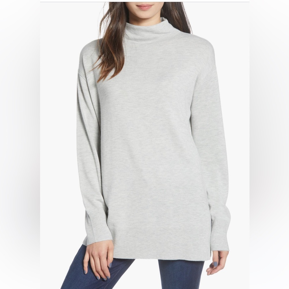 Chelsea28 Light Gray Funnel Neck Knit Top Sz Medium